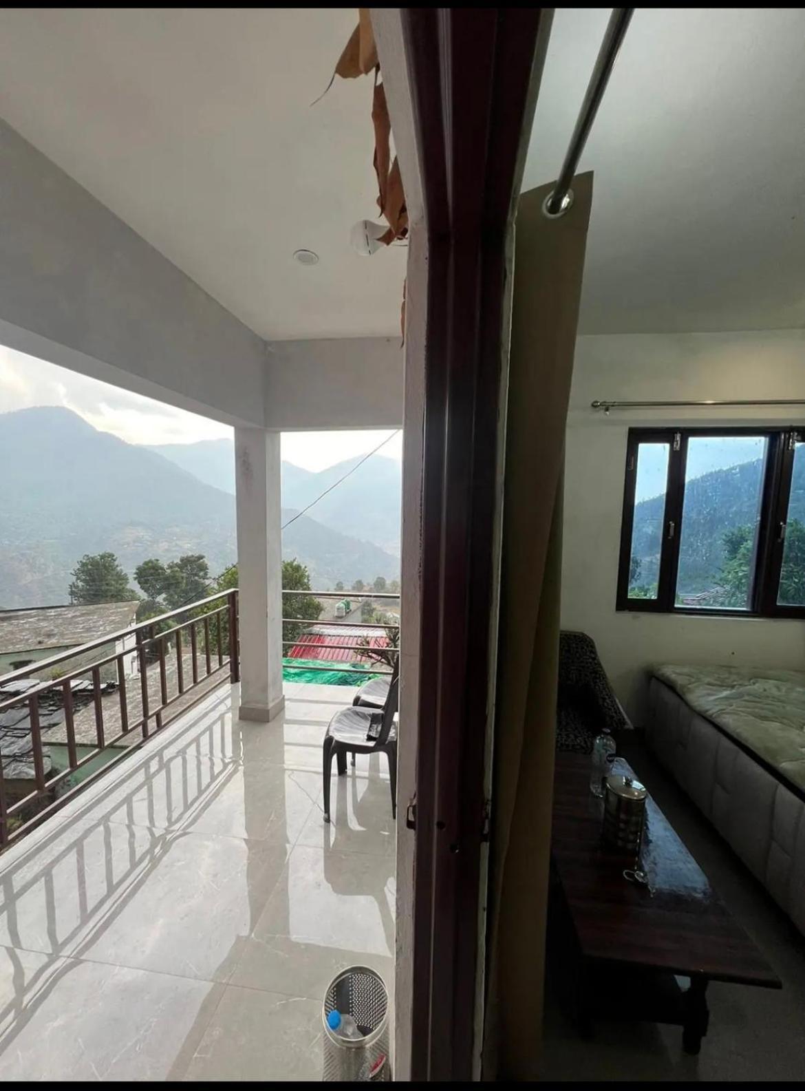 Mayur Homestay Ukhimath ภายนอก รูปภาพ