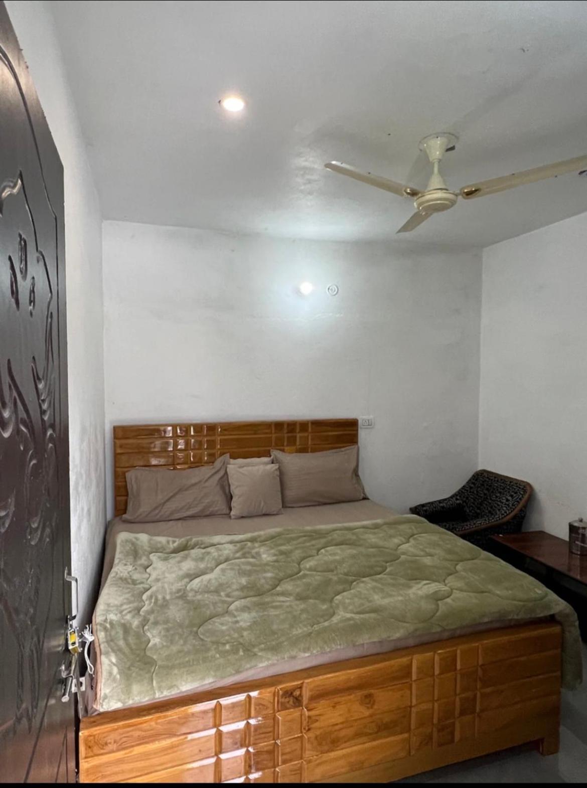 Mayur Homestay Ukhimath ภายนอก รูปภาพ