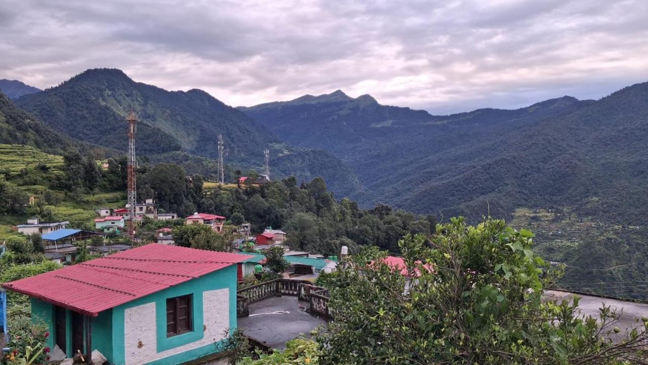 Mayur Homestay Ukhimath ภายนอก รูปภาพ