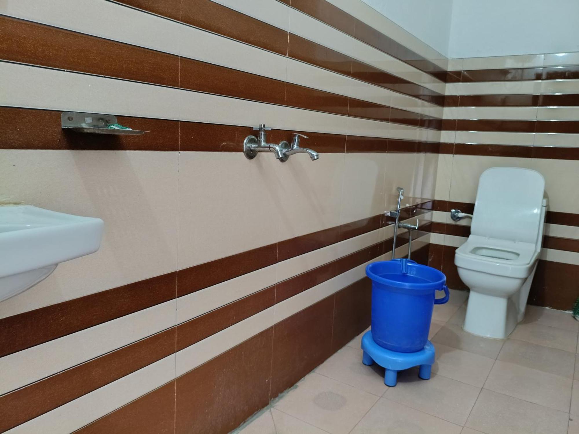 Mayur Homestay Ukhimath ภายนอก รูปภาพ